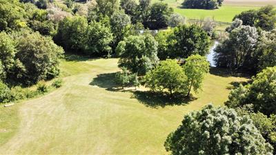 Propriété - 220 m² - 8 pièces