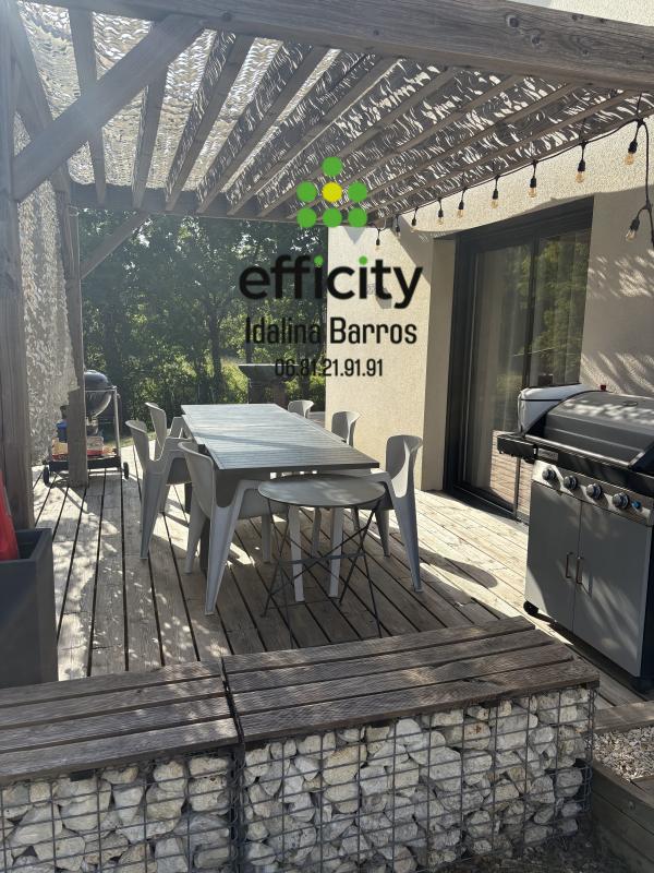 Pavillon - 125 m² - 6 pièces