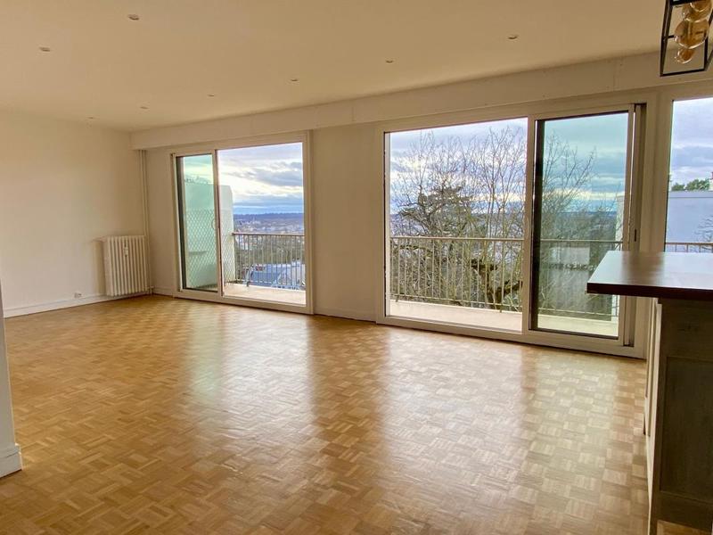 Appartement - 99 m² - 4 pièces