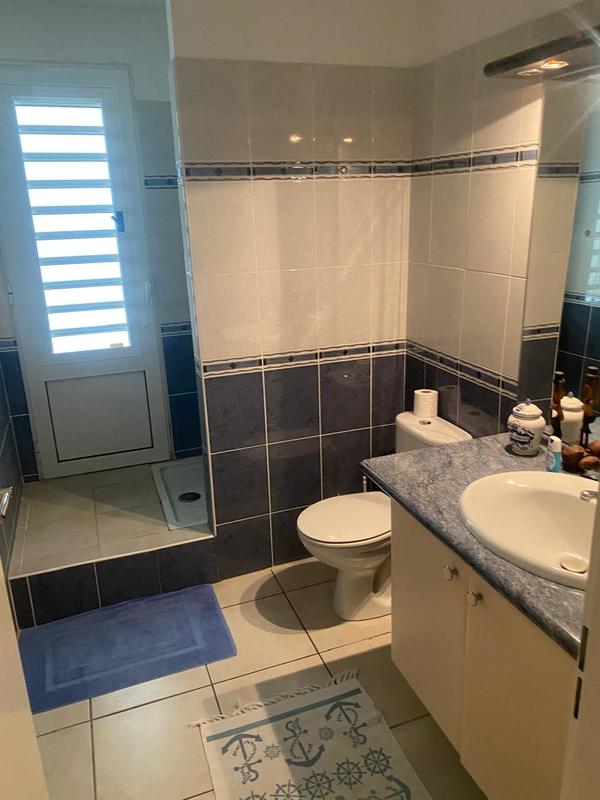 Loft - 139 m² - 5 pièces