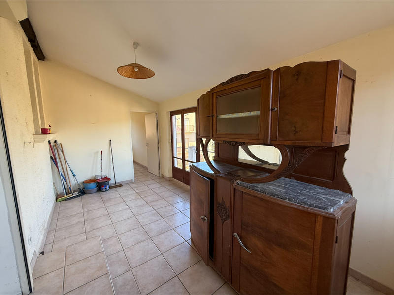 Appartement - 75 m² - 5 pièces