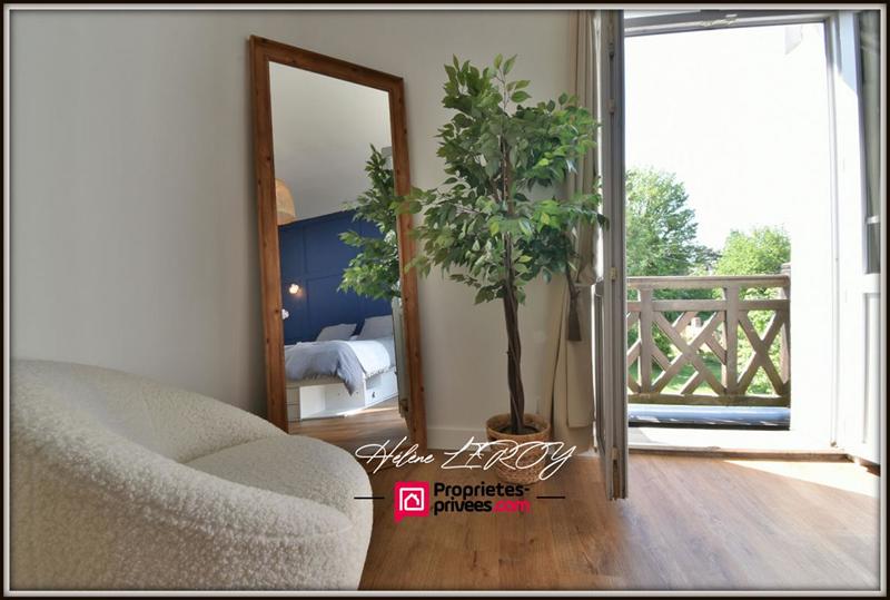 Demeure - 229 m² - 6 pièces