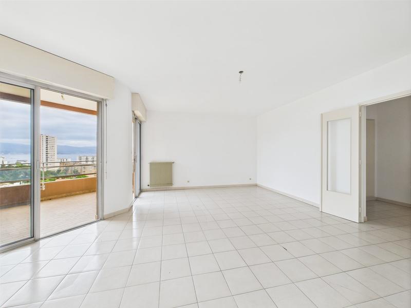 Appartement - 83 m² - 3 pièces