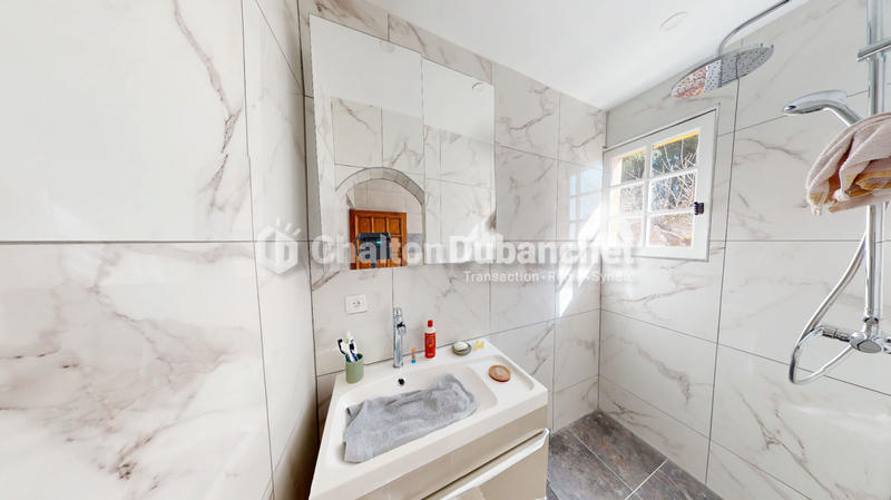 Maison - 266 m² - 10 pièces