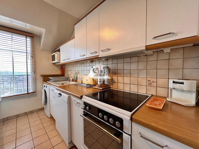 Appartement - 86 m² - 4 pièces