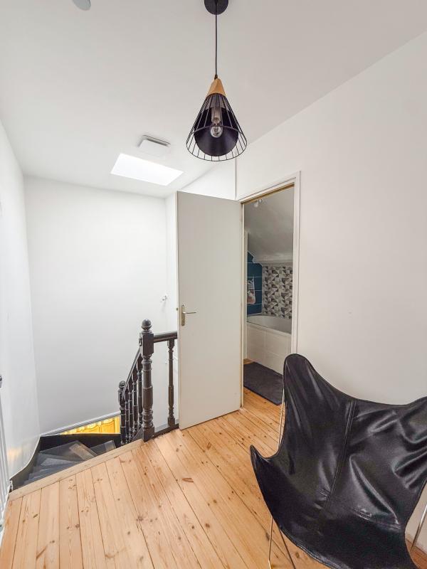 Maison - 175 m² - 8 pièces