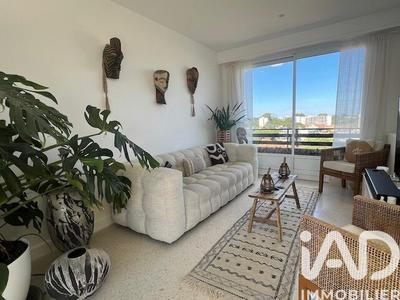 Appartement - 64 m² - 2 pièces