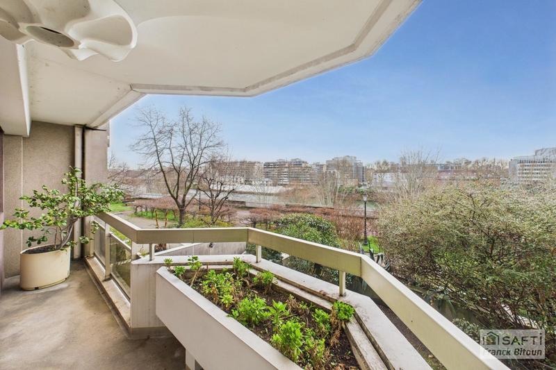 Appartement - 138 m² - 6 pièces