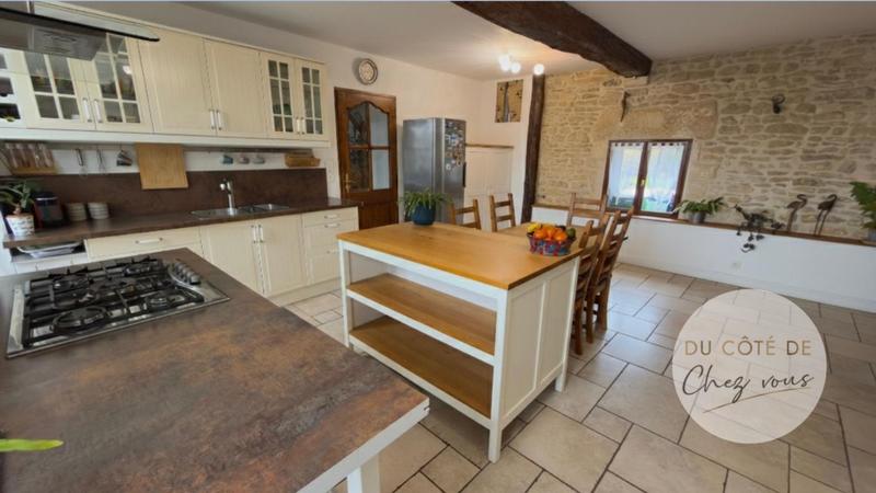 Propriété - 128 m² - 4 pièces