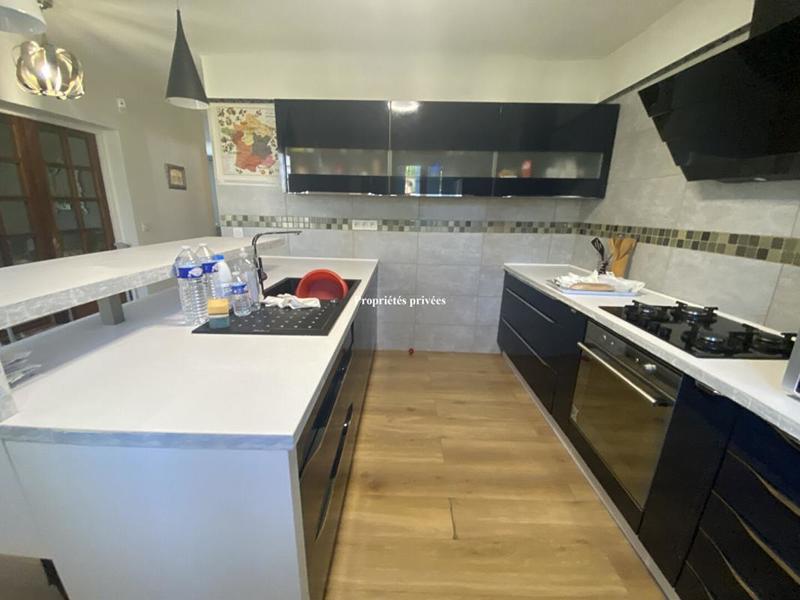 Maison - 135 m² - 4 pièces