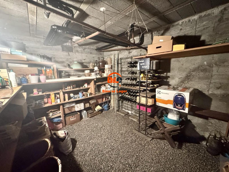 Maison - 180 m² - 7 pièces