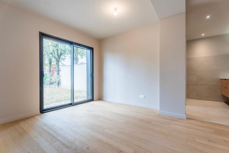 Maison - 182 m² - 6 pièces