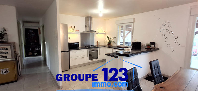 Maison - 137 m² - 6 pièces