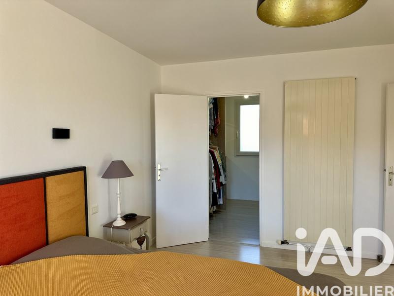 Maison de maîtres - 303 m² - 13 pièces