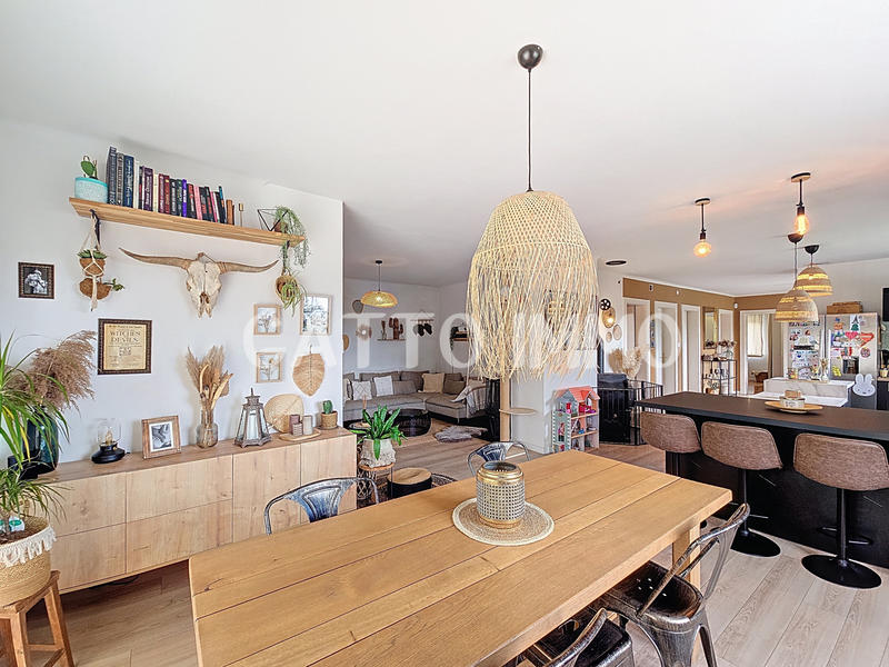 Maison - 130 m² - 4 pièces