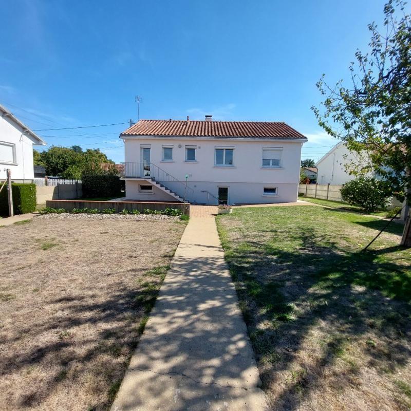 Maison - 87 m² - 4 pièces