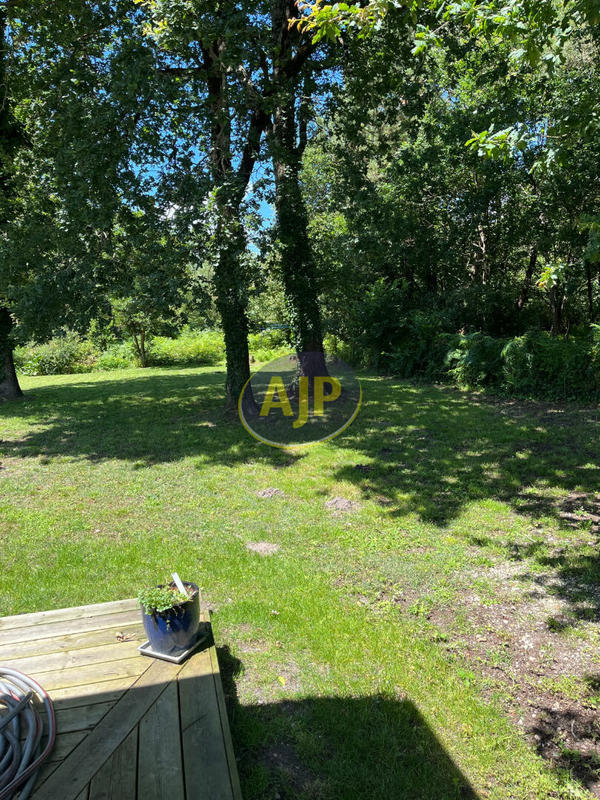 Maison - 191 m² - 5 pièces