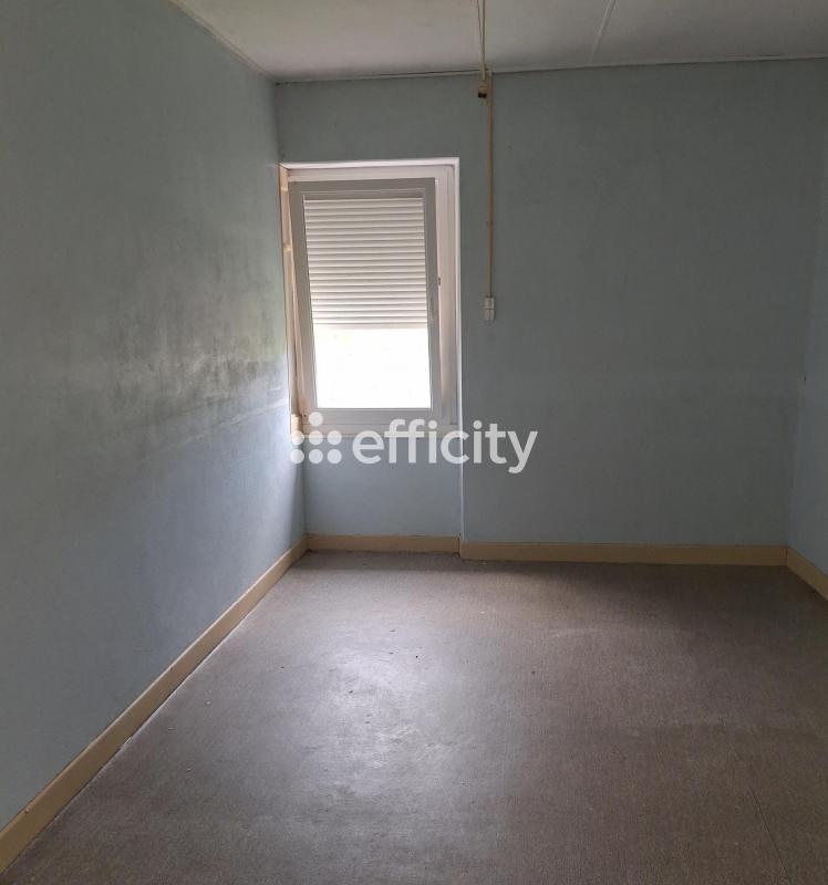 Maison - 145 m² - 8 pièces