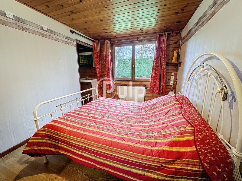 Maison - 248 m² - 13 pièces