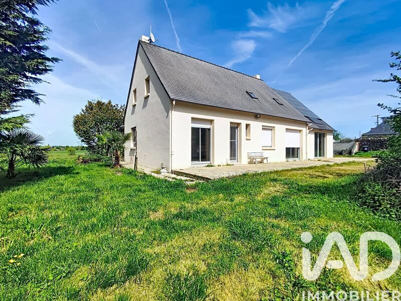 Maison - 95 m² - 5 pièces