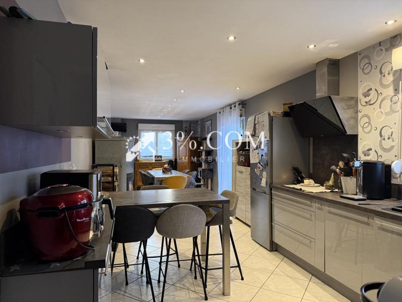 Maison - 126 m² - 5 pièces