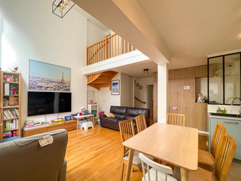 Duplex - 100 m² - 5 pièces