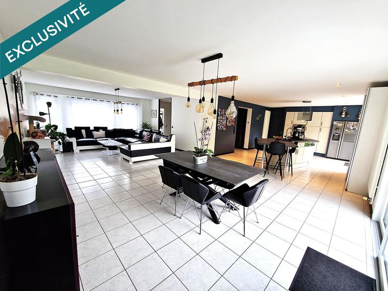 Maison - 225 m² - 7 pièces