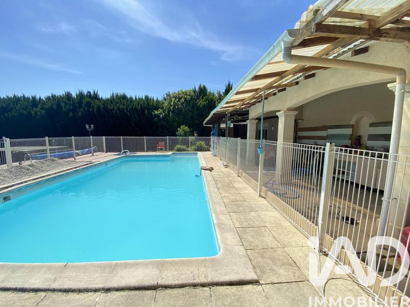 Maison - 185 m² - 6 pièces