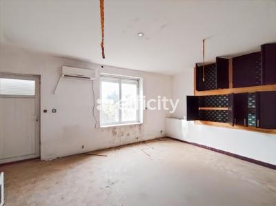 Maison - 130 m² - 4 pièces