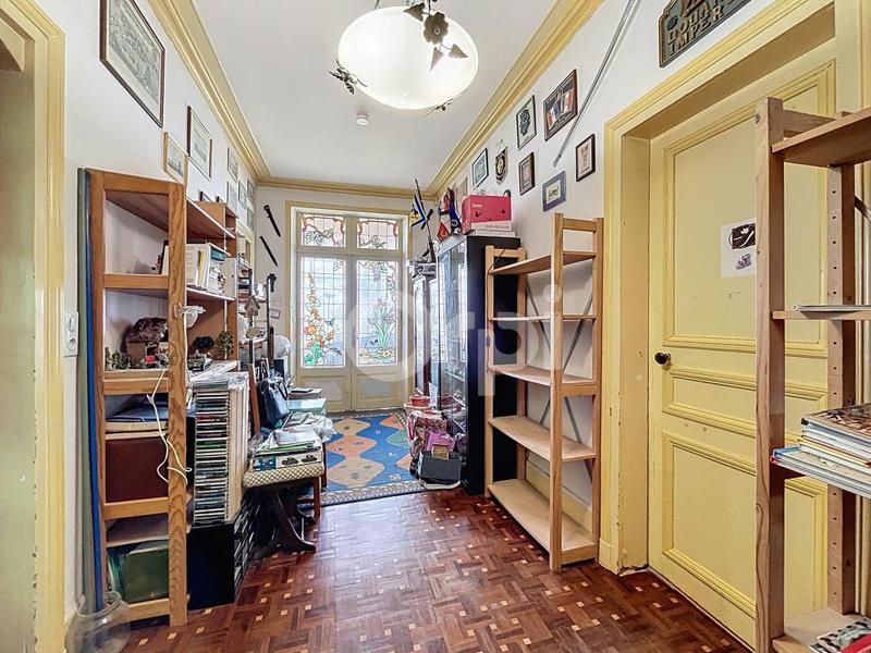 Maison - 172 m² - 6 pièces