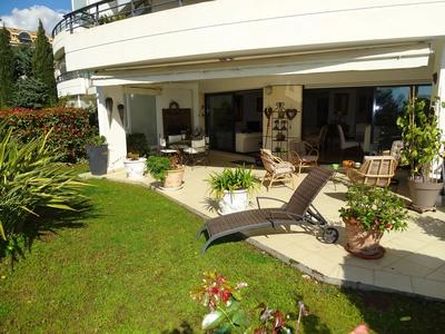 Appartement - 101 m² - 3 pièces