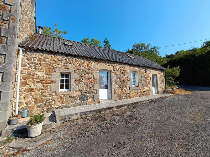 Maison - 163 m² - 9 pièces