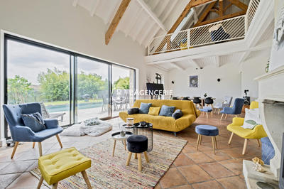 Maison ancienne - 265 m² - 7 pièces