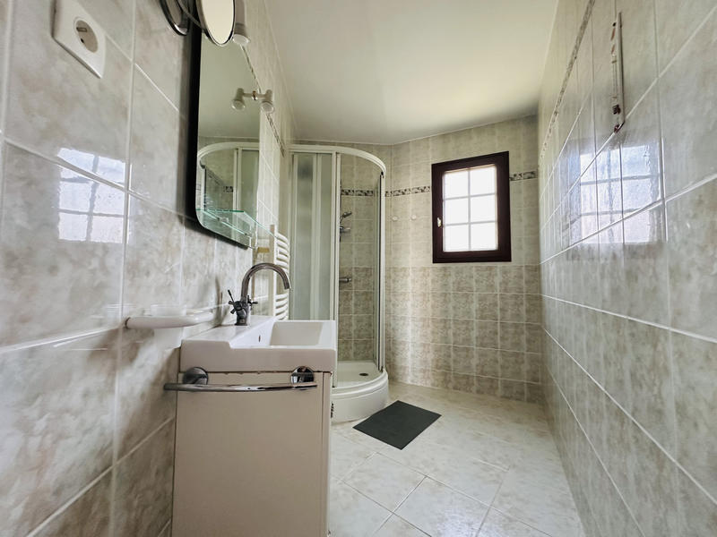 Maison - 150 m² - 5 pièces