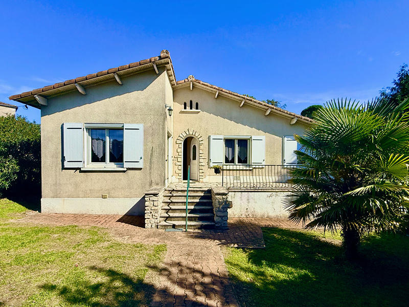 Maison - 88 m² - 5 pièces