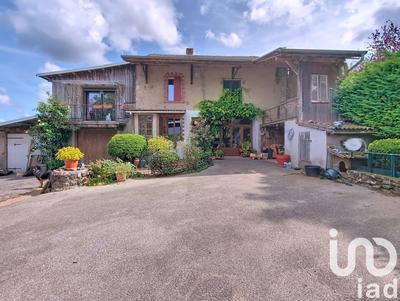 Maison de campagne - 199 m² - 9 pièces