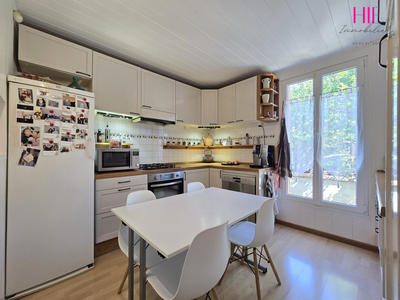 Maison - 80 m² - 5 pièces