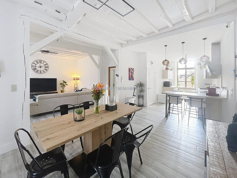 Maison ancienne - 156 m² - 7 pièces