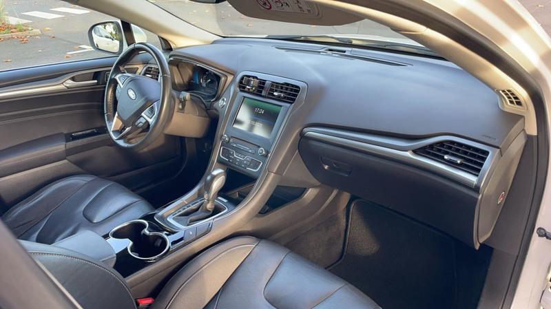 Ford Mondeo IV 2.0 187 Titanium