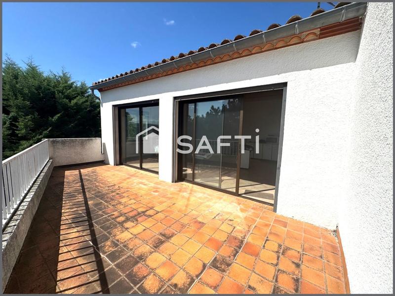 Maison - 184 m² - 7 pièces