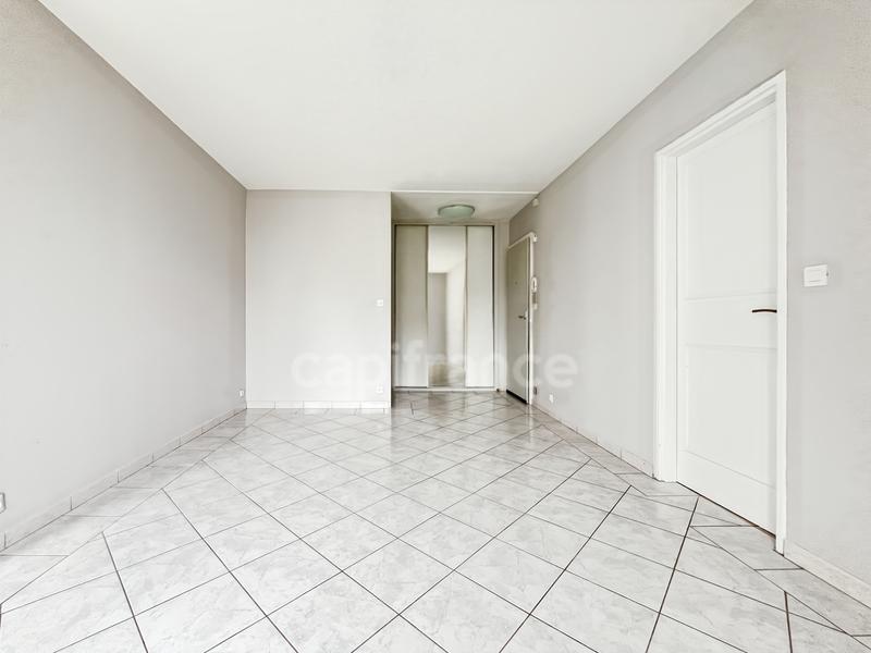 Appartement - 76 m² - 4 pièces