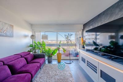 Appartement - 82 m² - 4 pièces