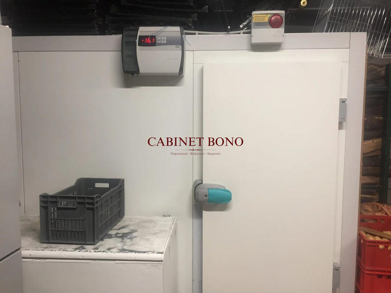 Fonds de commerce - 200 m²