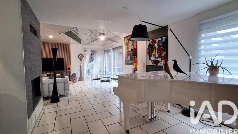 Maison - 160 m² - 6 pièces