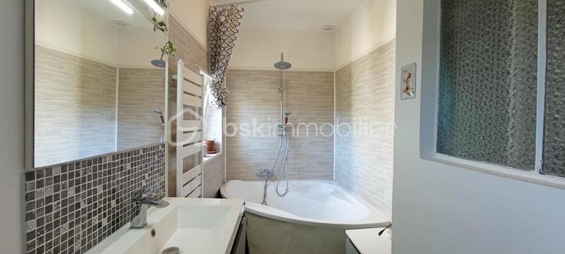 Maison - 77 m² - 3 pièces