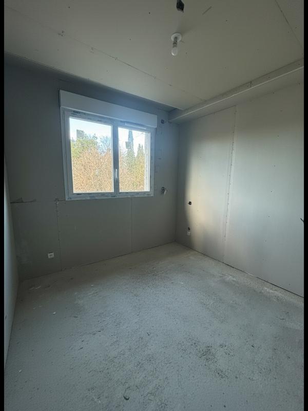 Appartement - 64 m² - 4 pièces