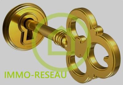 Maison contemporaine - 311 m² - 11 pièces