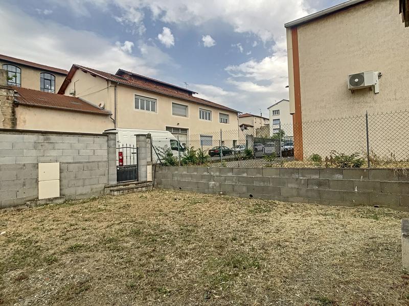 Appartement - 75 m² - 3 pièces