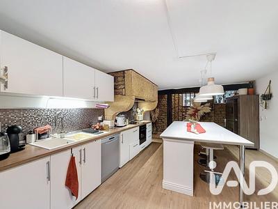 Maison - 193 m² - 6 pièces