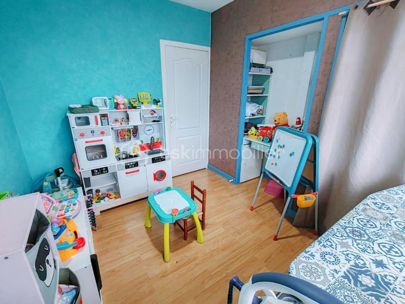 Maison - 91 m² - 5 pièces